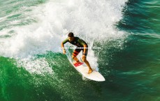 星空体育官网-斯图里奇坦言斯洛特阵容未定，球员状态堪忧